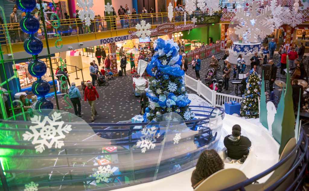 The Sunburst Atrium decorated for Jolly Days